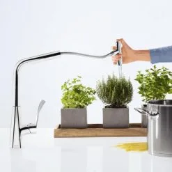 Hansgrohe M71 - Miscelatore Da Lavello M7117-H320 Con Doccetta Estraibile, SBOX, Cromato 73816000 18 Hansgrohe M71 - Miscelatore Da Lavello M7117-H320 Con Doccetta Estraibile, SBOX, Cromato 73816000 -Vendite Accessori per Cucina 1f61d4ed2cf7fb8ac3bc83e9