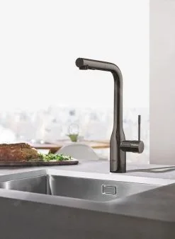 Grohe Essence - Miscelatore Monocomando Per Lavello, Grafite Scura 30270A00 -Vendite Accessori per Cucina 346e18ee6affc5a903246ac6