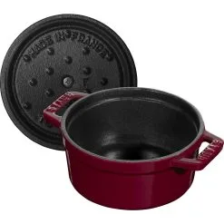 Staub Mini Cocotte Rotonda - 10 Cm, Bordeaux 11 Staub Mini Cocotte Rotonda - 10 Cm, Bordeaux -Vendite Accessori per Cucina 40502 281 0 5
