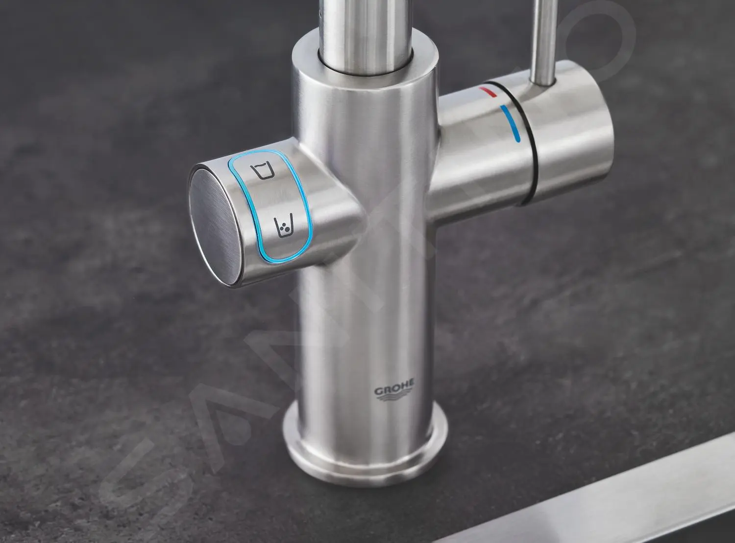 Grohe Blue Home - Miscelatore Connected Per Lavello, Con Sistema Di Filtraggio E Raffreddamento, Supersteel 31455DC1 4 Grohe Blue Home - Miscelatore Connected Per Lavello, Con Sistema Di Filtraggio E Raffreddamento, Supersteel 31455DC1 - immagine 4