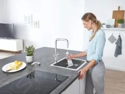 Grohe Blue Home - Miscelatore Connected Per Lavello, Con Sistema Di Filtraggio E Raffreddamento, Cromato 31543000 -Vendite Accessori per Cucina 714242b3ad667bc97ccddab8