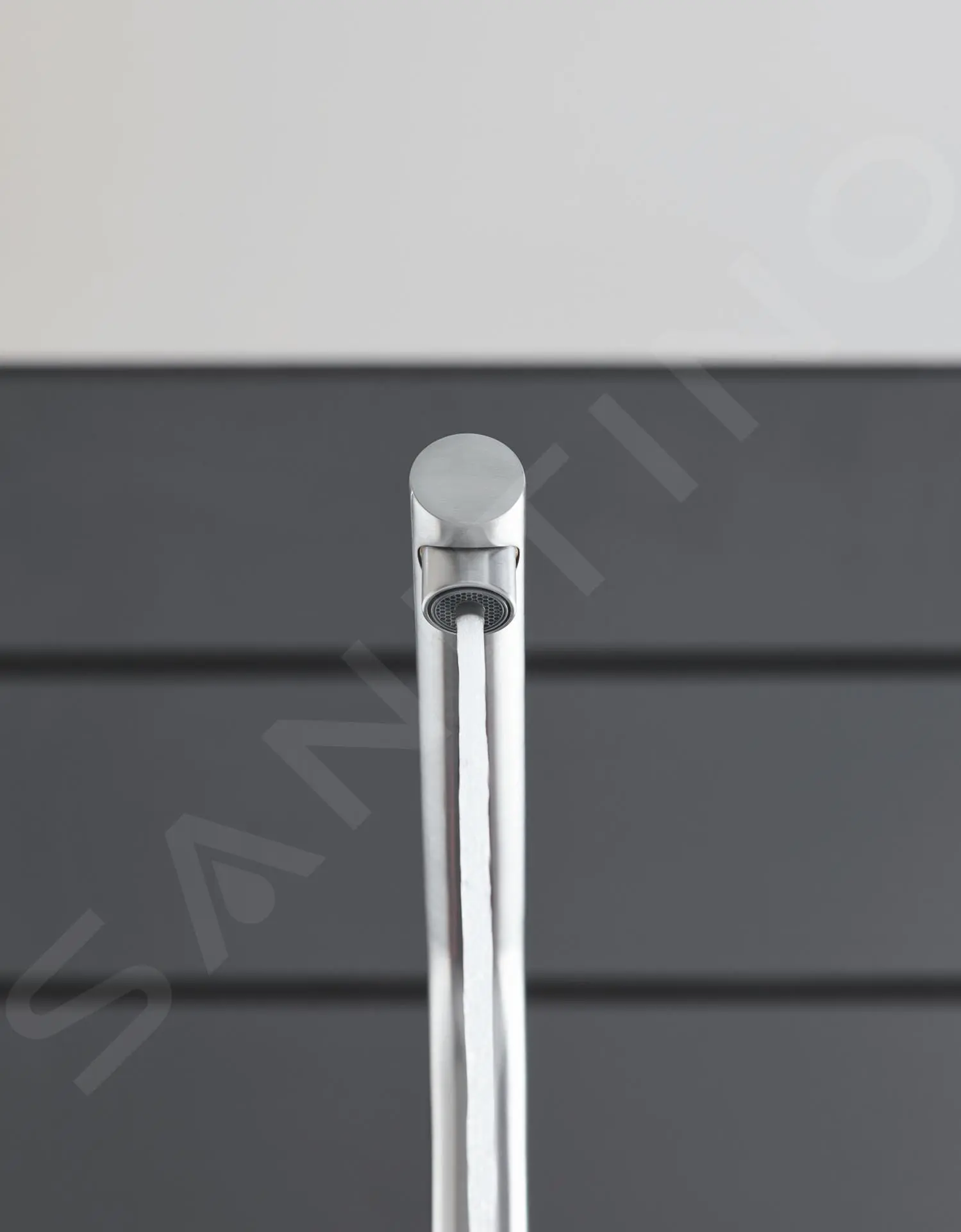 Grohe Blue Home - Miscelatore Connected Per Lavello, Con Sistema Di Filtraggio E Raffreddamento, Supersteel 31455DC1 6 Grohe Blue Home - Miscelatore Connected Per Lavello, Con Sistema Di Filtraggio E Raffreddamento, Supersteel 31455DC1 - immagine 6